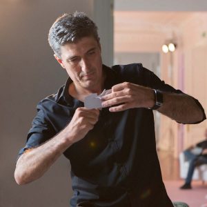 Scherenschnittkünstler für Veranstaltungen. Die Beste Künstlerische Animation Für Ihre Event.