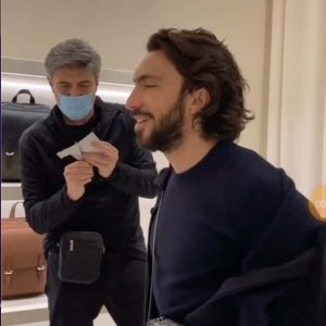 Scherenschnittkünstler für Veranstaltungen. Die Beste Künstlerische Animation Für Ihre Event.